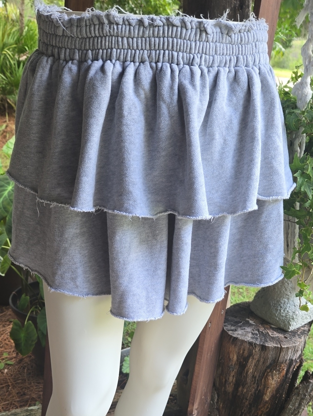 Aerie Gray Fleece Tiered Mini Skirt Size Medium